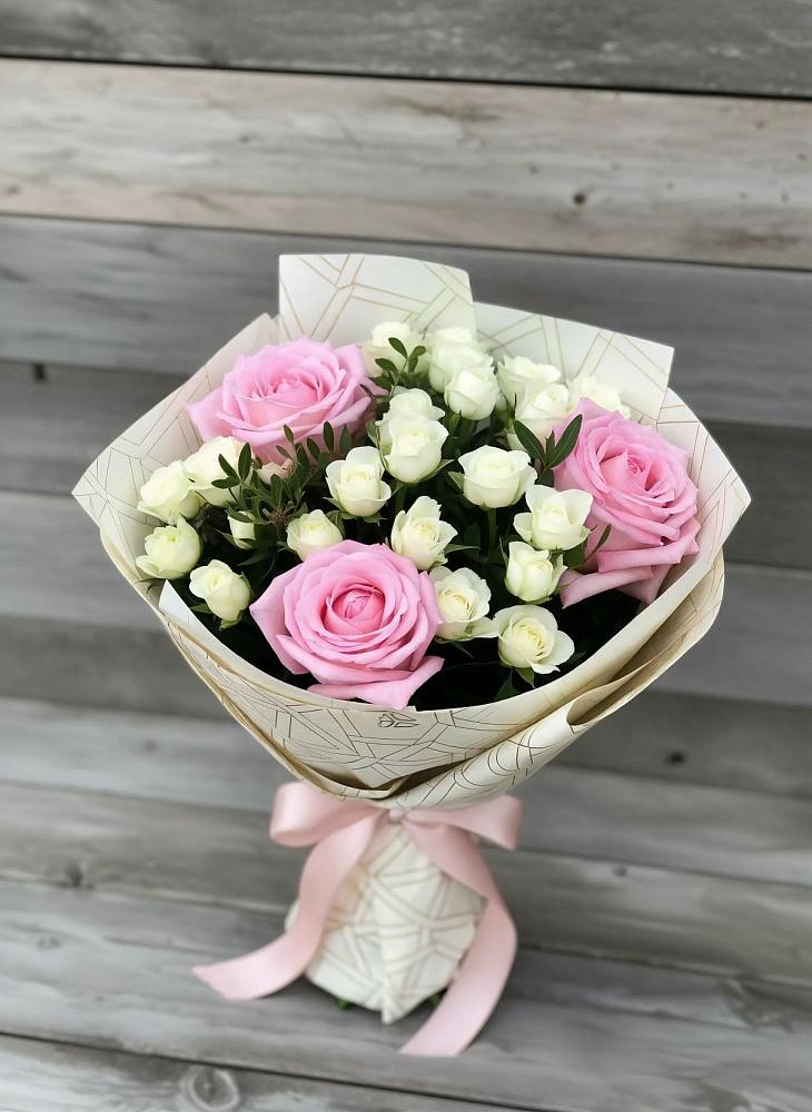 Букет цветов из: Розы в Пронске