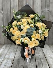 Букет цветов из:  Розы и Лизиантусы #REPLACE_PRED# Пронске