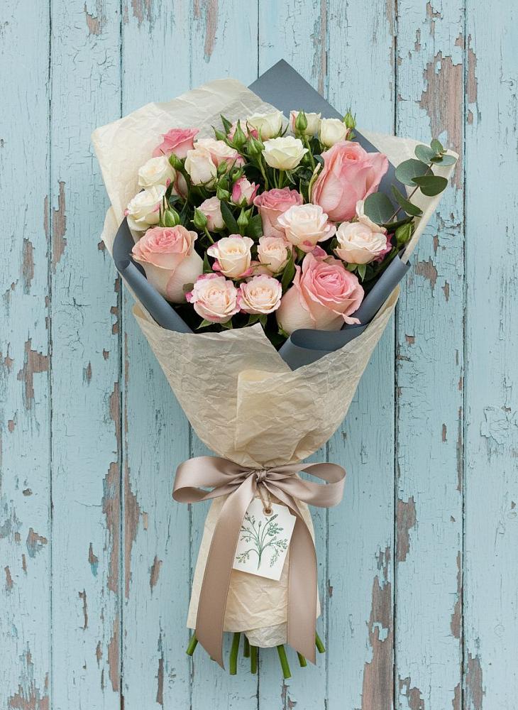 Букет цветов из: Розы в Пронске