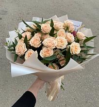 Букет Кремовые розы Латте в Пронске
