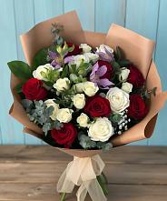 Букет цветов из:  Розы и Альстромерии в Пронске