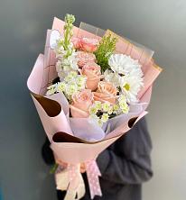 Букет цветов из:  Хризантемы и Розы в Пронске
