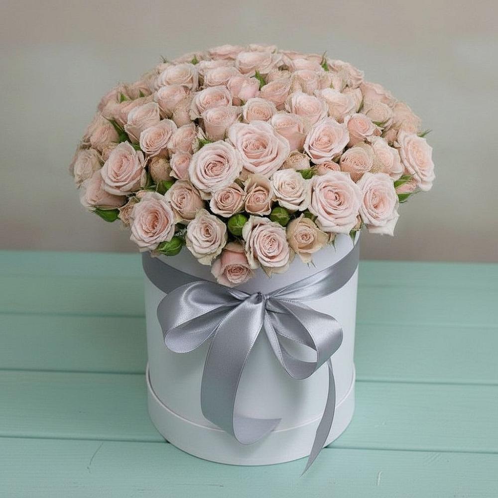 Цветочная композиция из Розы в шляпной коробке в Пронске